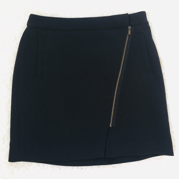BANANA REPUBLIC Black Skirt Asymmetrical Zipper Size 0 - Picture 1 of 7